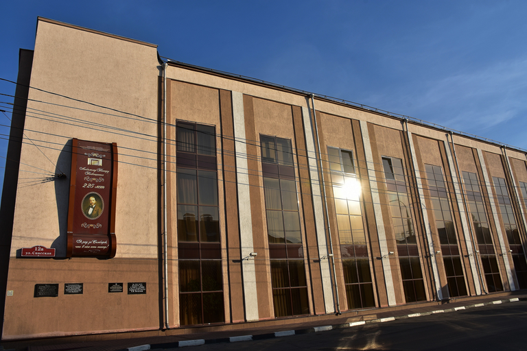 Ульяновский драматический театр им. И. А. Гончарова)